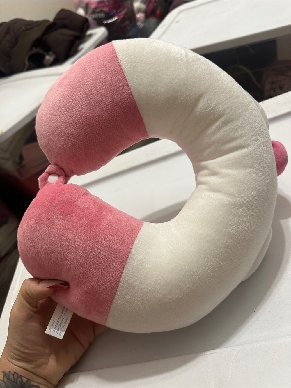 Hello Kitty Travel Neck Pillow - Picture 4 of 4